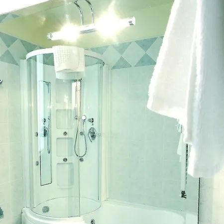 Duca Degli Abruzzi Hotel 3*