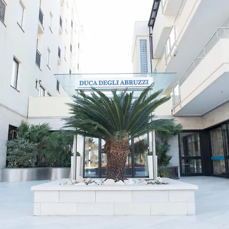 Duca Degli Abruzzi Hotel 3*