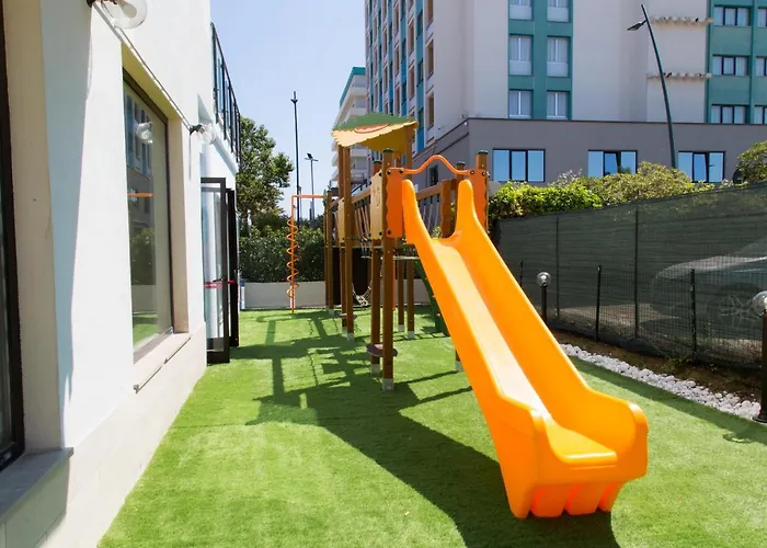 Duca Degli Abruzzi Отель 3*