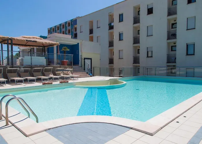 Duca Degli Abruzzi 3* Монтесильвано