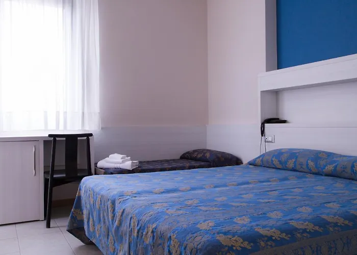 Отель Duca Degli Abruzzi Монтесильвано