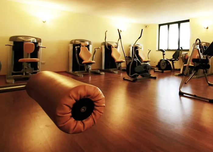 Duca Degli Abruzzi Отель