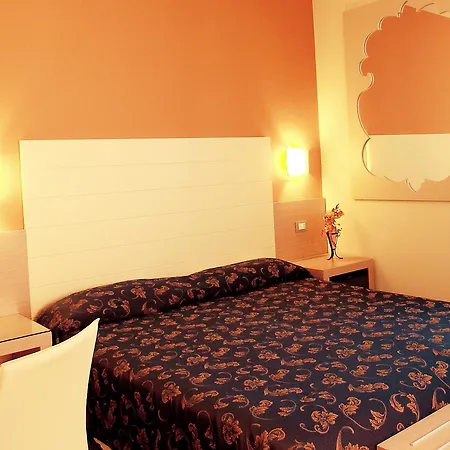 Duca Degli Abruzzi Hotel 3*