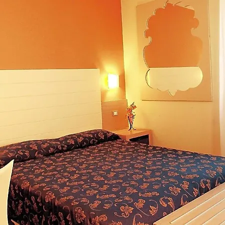 Duca Degli Abruzzi Hotel 3*