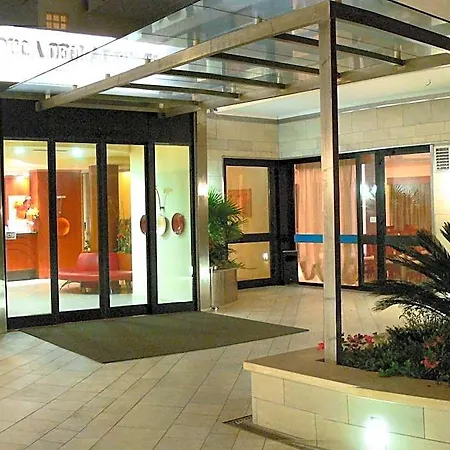 Hotel Duca Degli Abruzzi